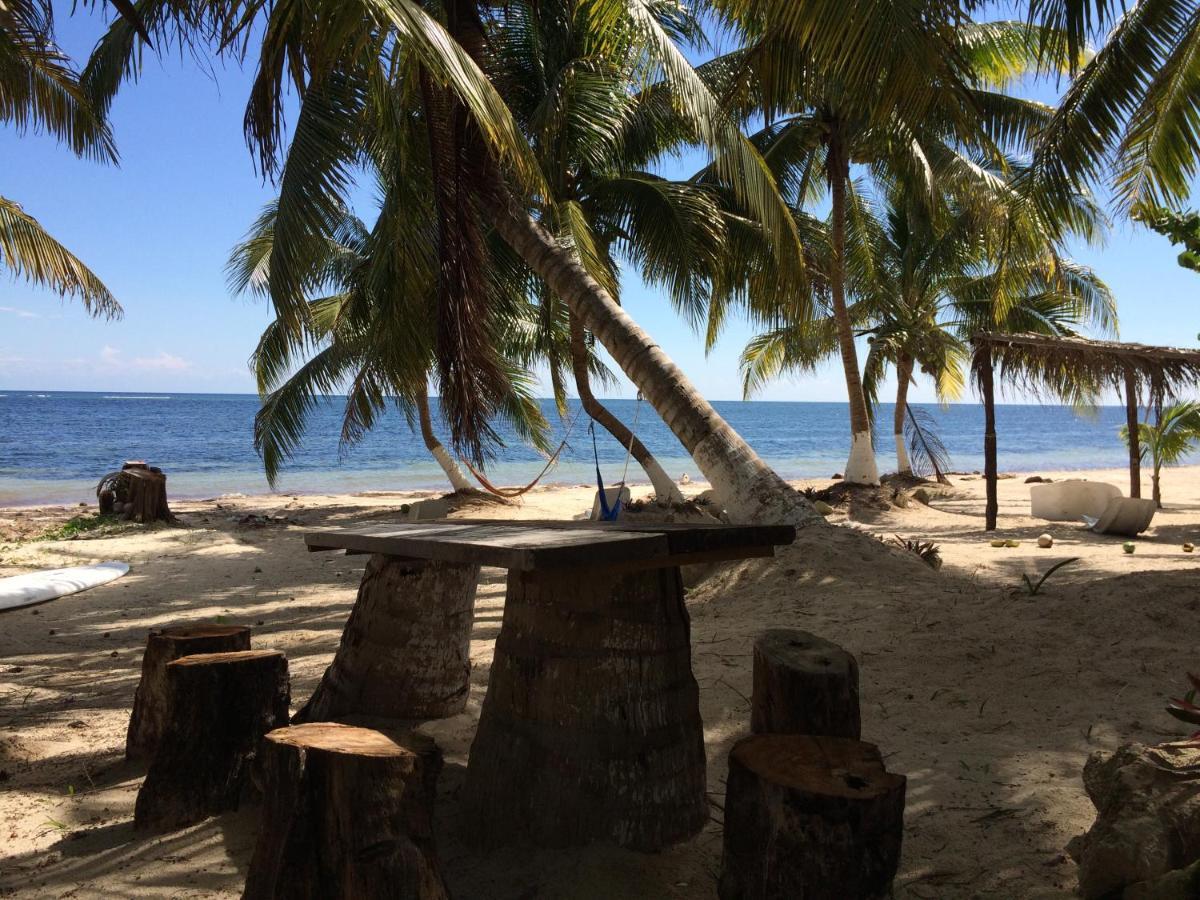Chez Gigi - Eco Lodge Mahahual Buitenkant foto