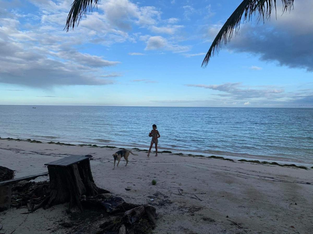 Chez Gigi - Eco Lodge Mahahual Buitenkant foto
