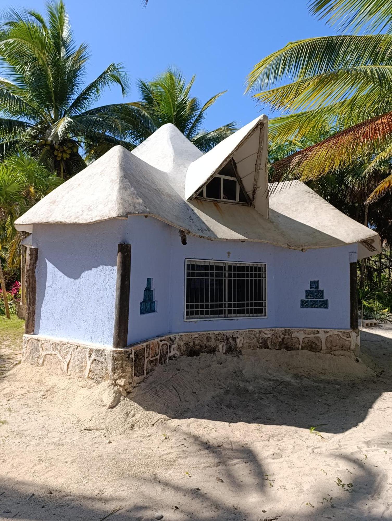 Chez Gigi - Eco Lodge Mahahual Buitenkant foto